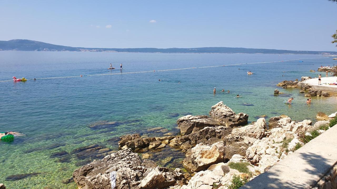 Beachfront Apartmant Veli Novi Vinodolski Zewnętrze zdjęcie